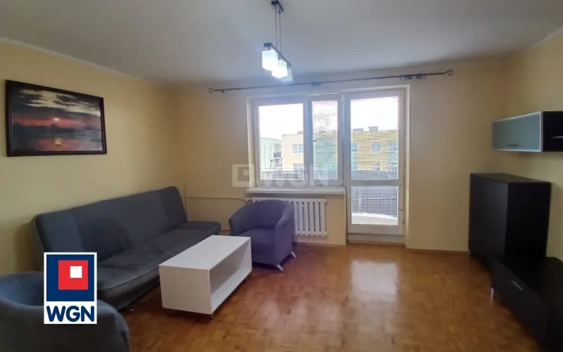 Mieszkanie na  sprzedaż Turek - Mieszkanie z dużym balkonem na Osiedlu Wyzwolenia.